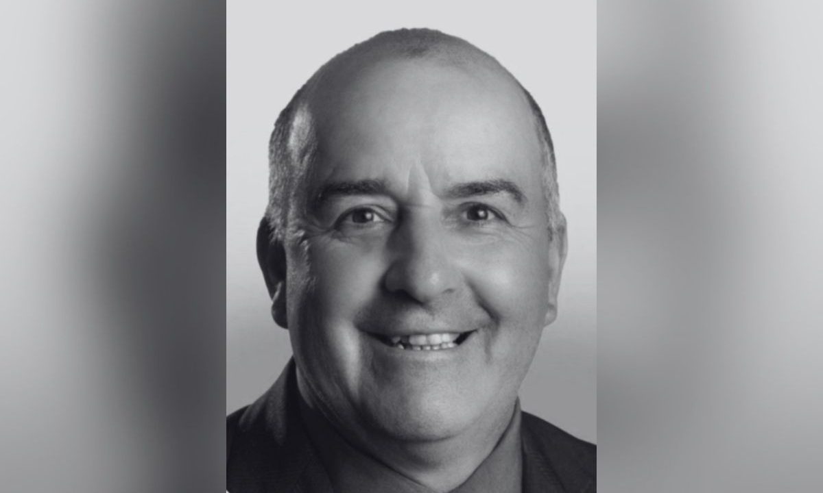 foto em preto e branco do vereador que morreu durante colheita de pinhão em santa catarina