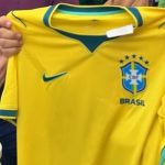 Camisa da seleção que será sorteada na promoção da Banda B