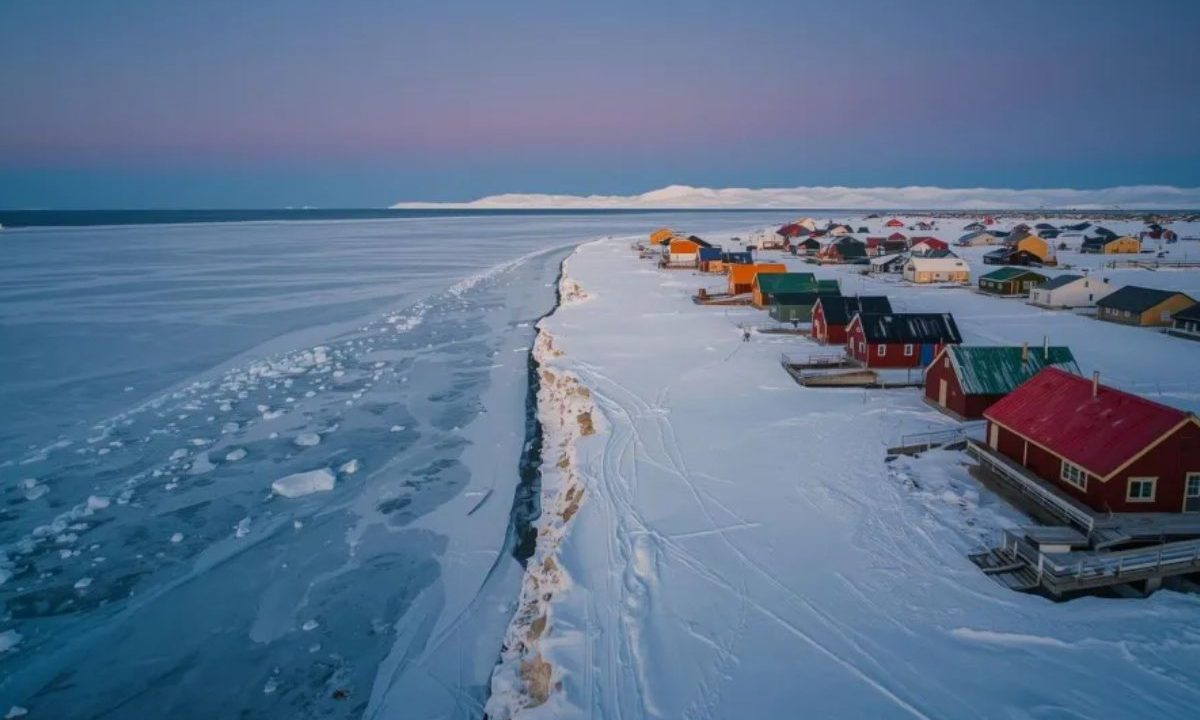 Cidade do Alaska que fica meses sem anoitecer