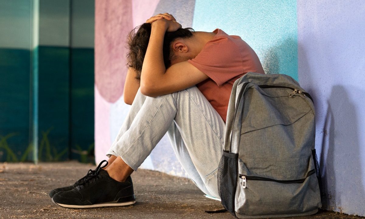 criancas-punicao-fisica-casos-graves-bullying-escolas-singapura