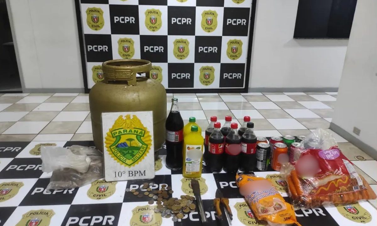 Imagem mostra produtos de lanchonete; dono assistiu ao furto ao vivo.