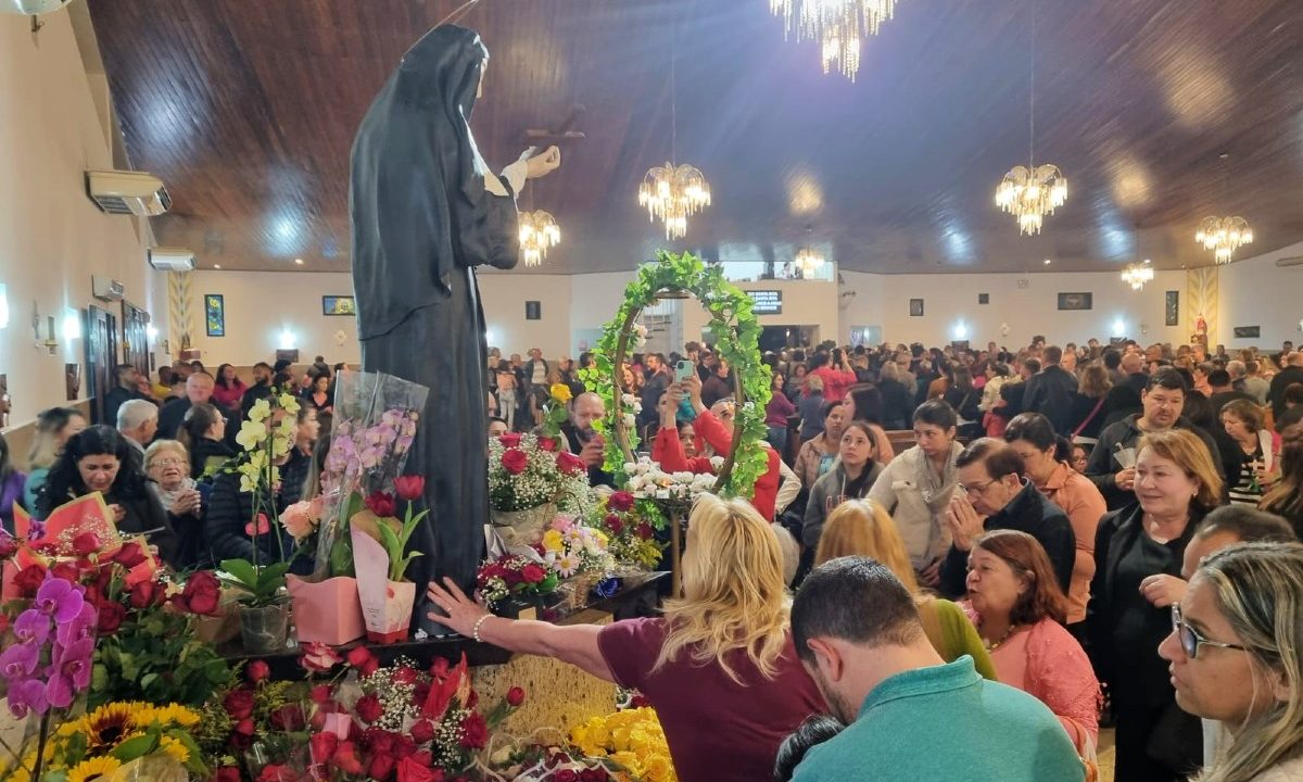 festa-de-santa-rita-de-cassia-curitiba-hauer