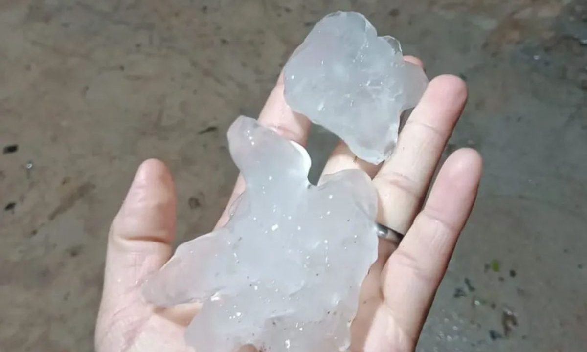 foto do granizo no paraná