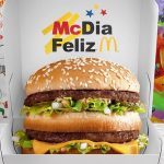 na imagem, o big mac, que vira doação no mcdonalds no dia do mcdia feliz