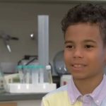 Menino de 9 anos que ingressou na faculdade e estuda neurociência