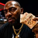 Foto de Mr. Catra manipulada com inteligência artificial para divulgar seu clipe póstumo.
