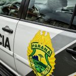 Viatura da Polícia Militar do Paraná utilizada em ocorrência de violência doméstica envolvendo agressão com cabo de vassoura em Paranaguá.