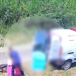 Imagem de câmera de segurança mostra uma equipe ao lado de um veículo utilitário branco em uma área rural de Ponta Grossa, no momento em que cães teriam sido deixados às margens de uma estrada.