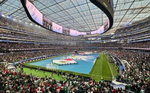 Imagem do SoFi Stadium, nos Estados Unidos, que receberá a abertura da Copa do Mundo.