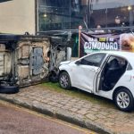 Foto mostra acidente entre carros no São Lourenço