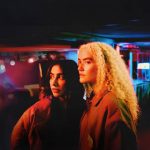 na imagem, anavitoria em foto de divulgação, o duo tem apostado no consumo de música em trabalhos consistentes ao invés de hits rápidos