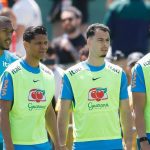 Foto de treino da seleção brasileira antes da estreia na Copa do Mundo