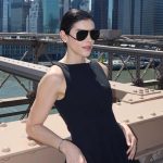 Foto da influenciadora Amanda Castanha, que alegou furto de seu relógio R$ 28 mil.